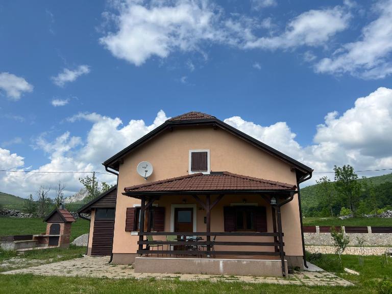Mountain House Paula - B&B Baške Oštarije