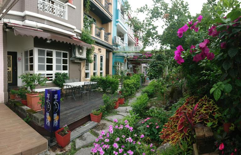 Janice's Inn - B&B Wujie
