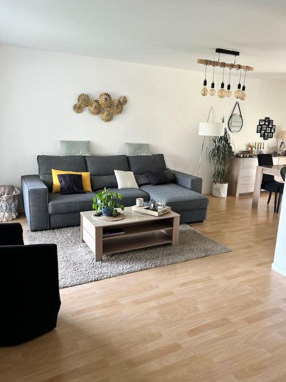 Appartement une chambre proche centre ville et transports - B&B Le Mans