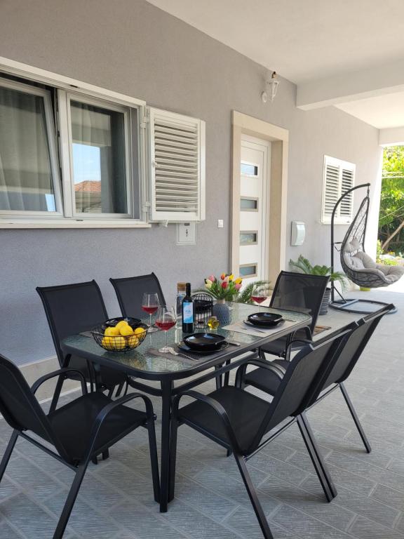 Apartman Mihe - Chambres d'hôtes Orebić