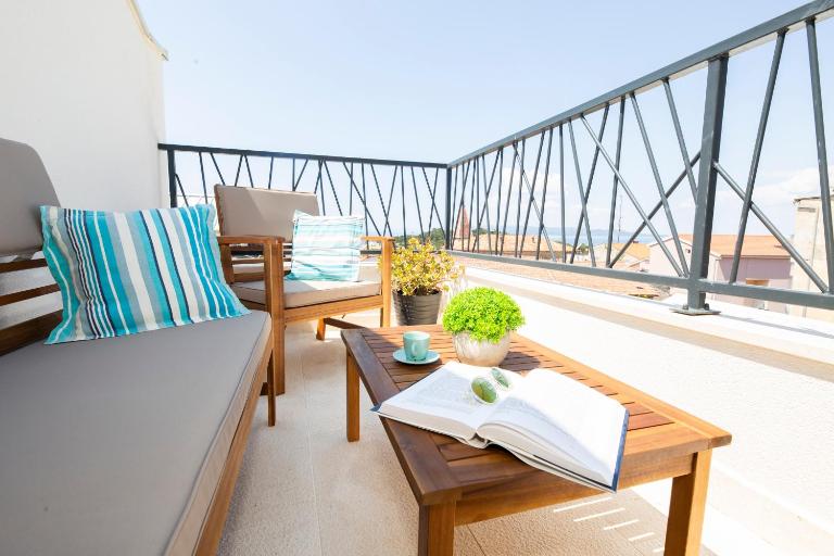 The Jazz Makarska Apartment, Old town located,free parking - Ferienwohnung Makarska