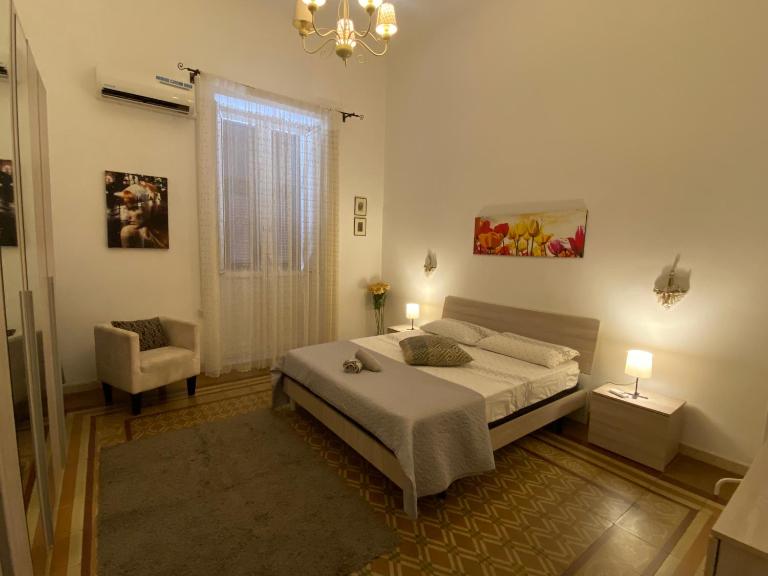 Appartamento Via Nitti - Bed and Breakfast Tarente