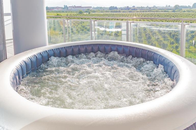 Glass House - B&B Cuneo