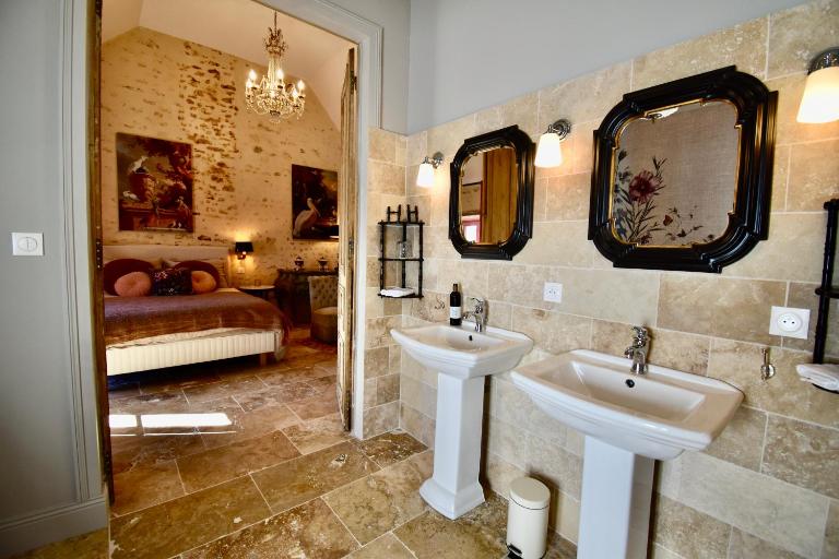 La Maison d'Horbé - Chambres d'hôtes La Perrière