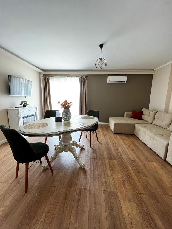 Apartament Cluj - Ferienwohnung Klausenburg