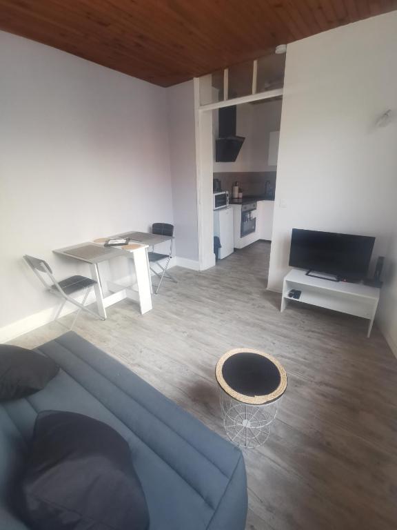 Appartement avec terrasse - B&B Vichy