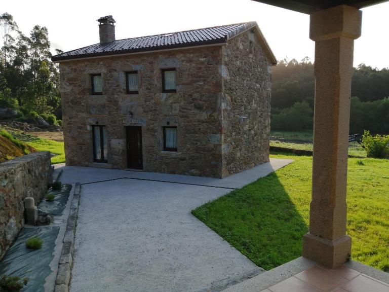 As Laxes - B&B Cee