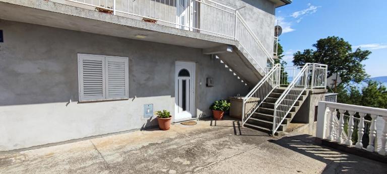 Apartment Biondic - Bed and Breakfast Senj