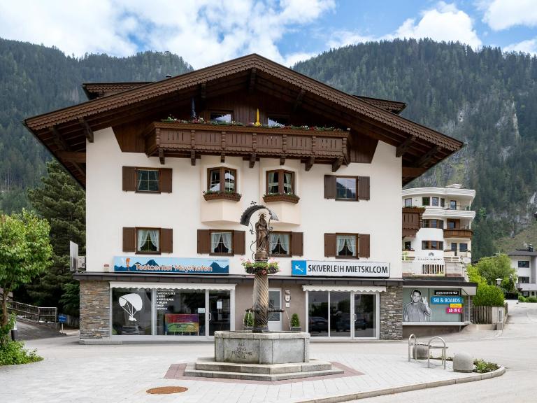 Haus Eberharter - Bed and Breakfast Mayrhofen
