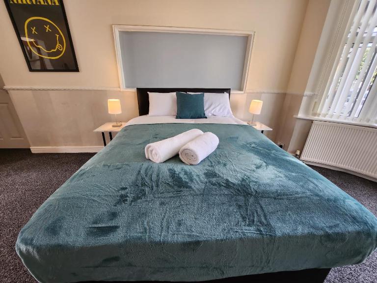Sheldon Shared House - B&B Birmingham