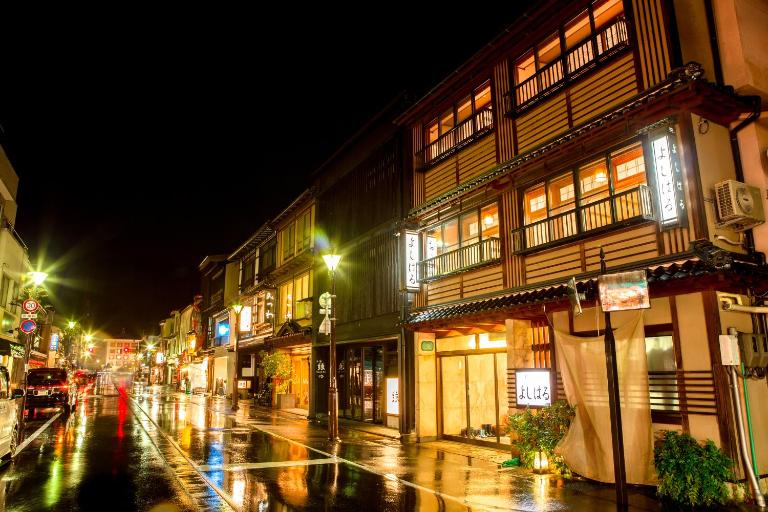 Yoshiharu - Chambres d'hôtes Toyooka