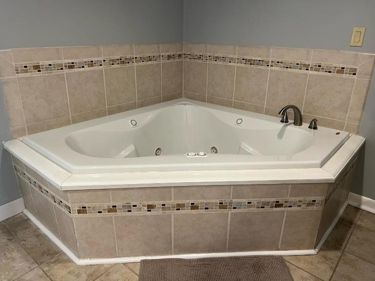 Stay In Ohiopyle in the middle of town by the GAP trail - B&B Ohiopyle
