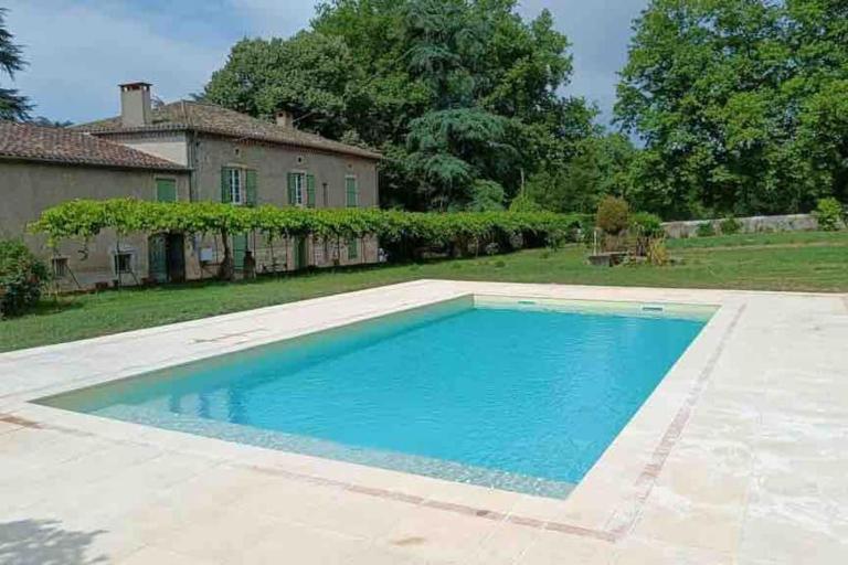 Maison de maître avec piscine - B&B Lombers