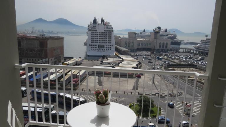 Skyhouse Beverello - B&B Naples
