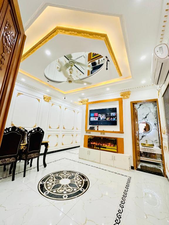 Luxury Apartment Lahore - B&B Lahore