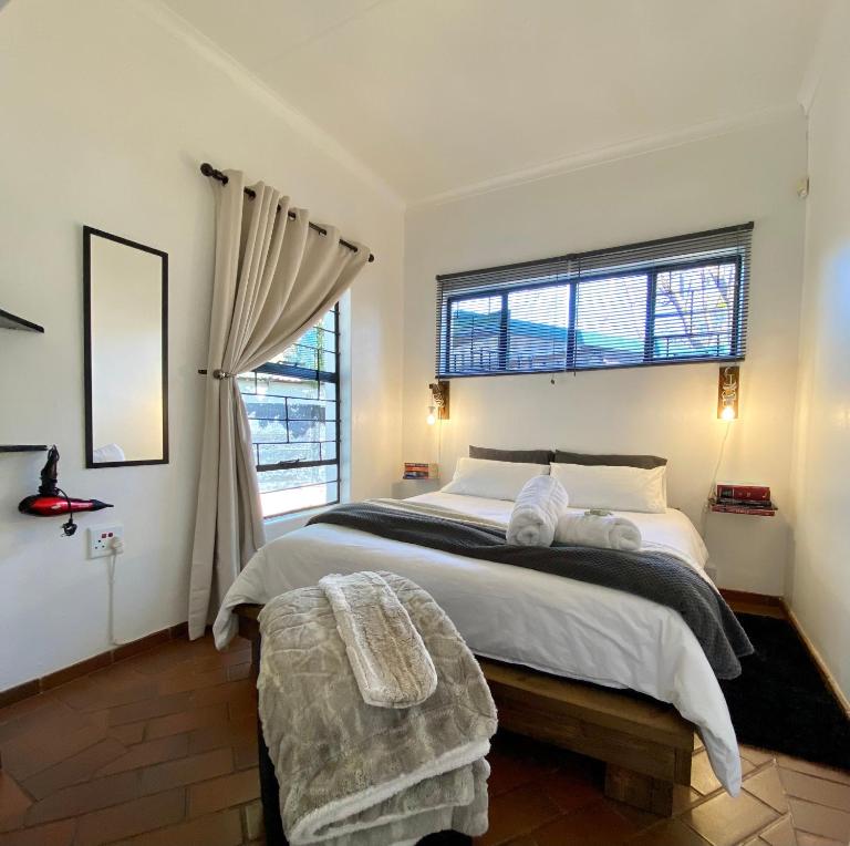 The White House - Bed and Breakfast Hartbeespoort
