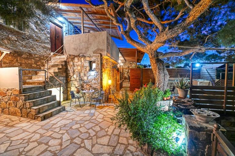 PefkoPetro Loft - Ferienwohnung Chania