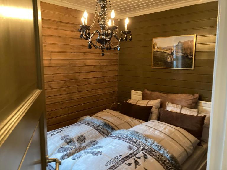 Lun og koselig hytte med sauna på Filefjell - B&B Tyinkrysset