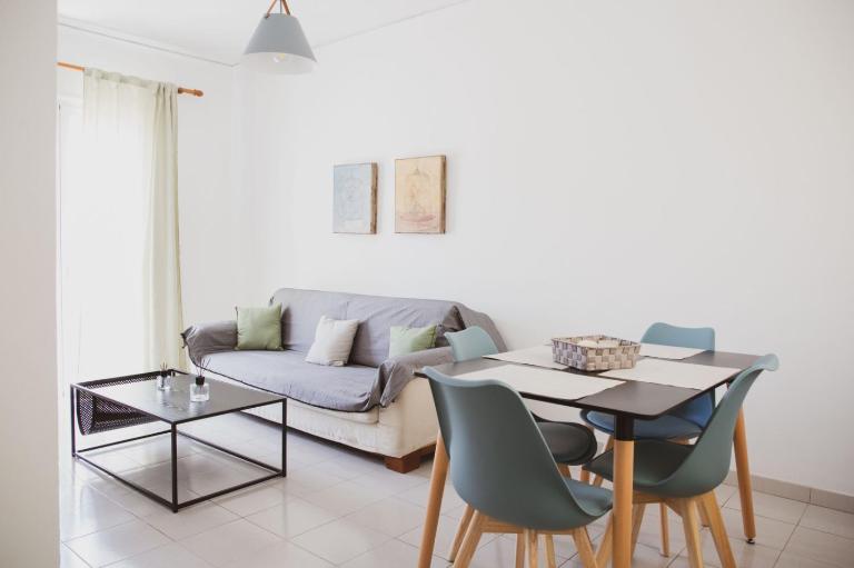 Mimis Villa - B&B Gomenizza