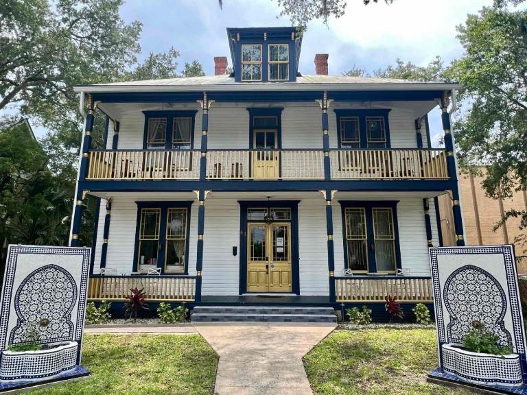 1001 Nights Historic Bed and Breakfast Adults Only - Bed and Breakfast Saint Augustine