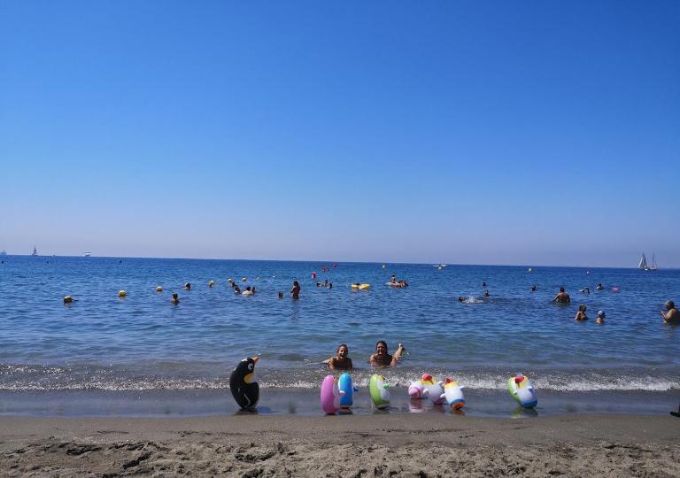 Amplio apartamento cerca de la playa by Almeria2stay - Chambres d'hôtes Almería