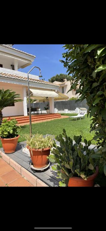Chalet PuigVal 50m de la playa - B&B Valencia