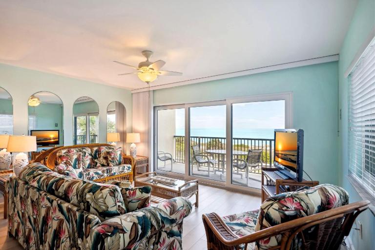 Land's End 11-307 Beach Front - Premier - Chambres d'hôtes St. Pete Beach