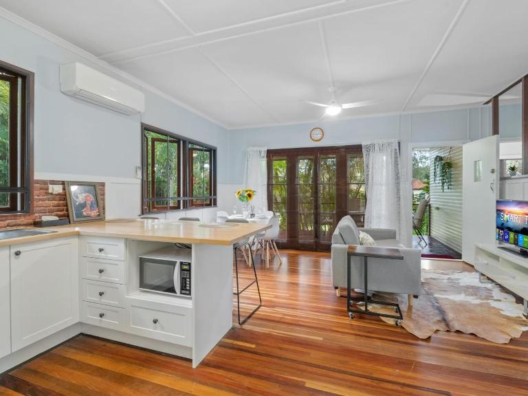 Great value 3BD house at a convenient location - B&B Brisbane
