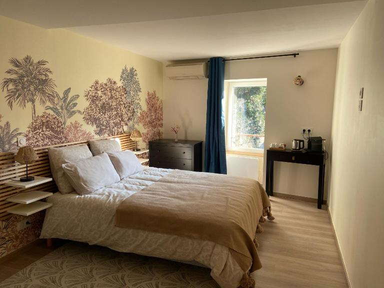 Bubble rooms, Chambres confortables en plein centre de Dieulefit - Bed and Breakfast Dieulefit