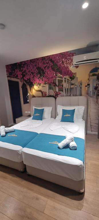 Suncoast Rooms Saranda near Port & Beach - B&B Sarandë