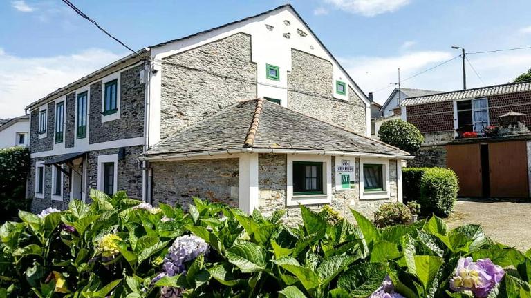 Casa Choureiro Apartamentos Rurales - Chambres d'hôtes Navia