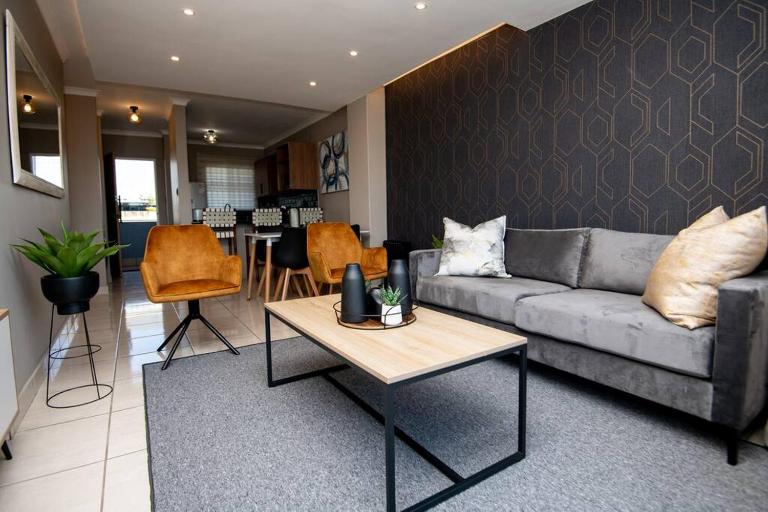 Unit 416 at Menlyn Place - Bed and Breakfast Pretoria