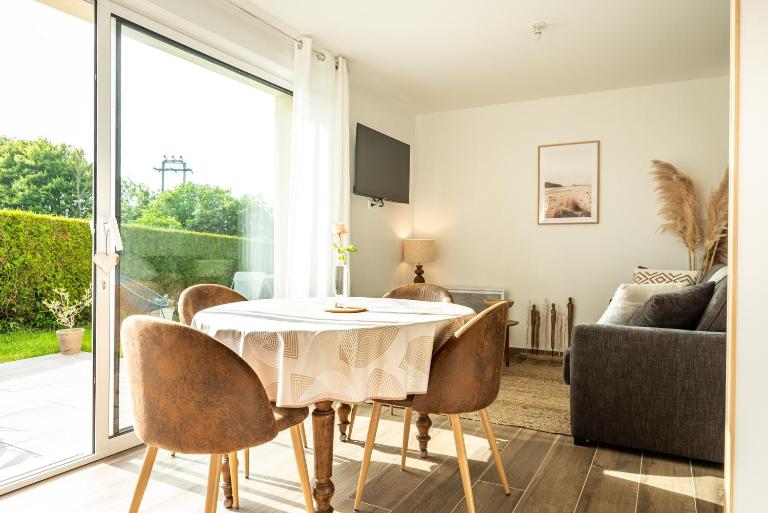 Leptitchezsoi, calme et cosy à 5 mn du centre de Bayeux - B&B Vaucelles