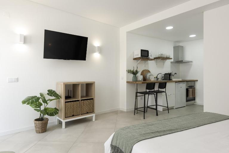 Madalena Village 6 - City centre by HD PROPERTIES - B&B Faro
