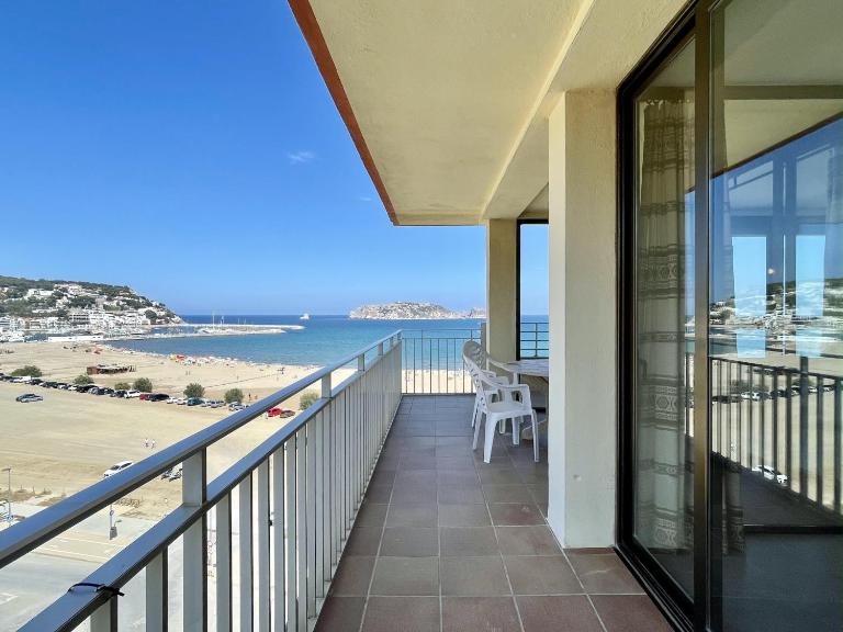 CAP CASTELL 8-A - B&B l'Estartit