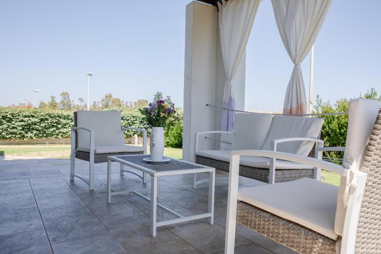 Le Residenze di Baia Sant'Anna - B&B Tanaunella