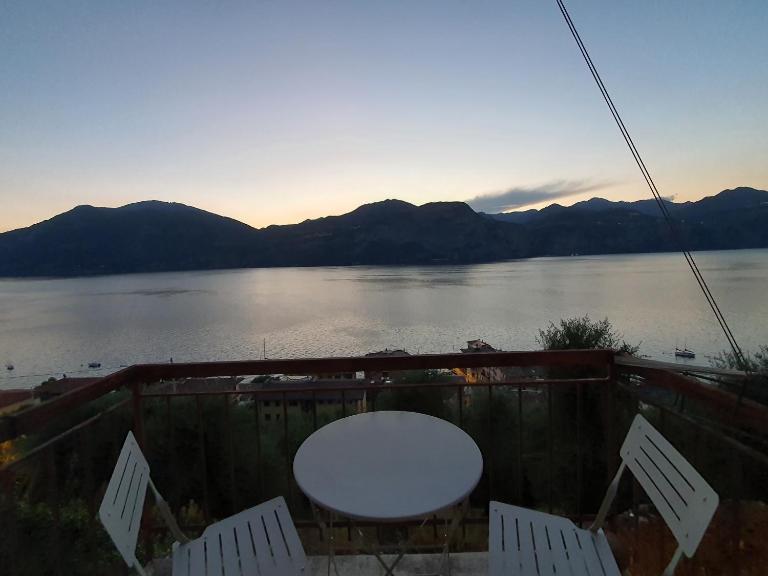La casa della Luna nel Lago - B&B Brenzone