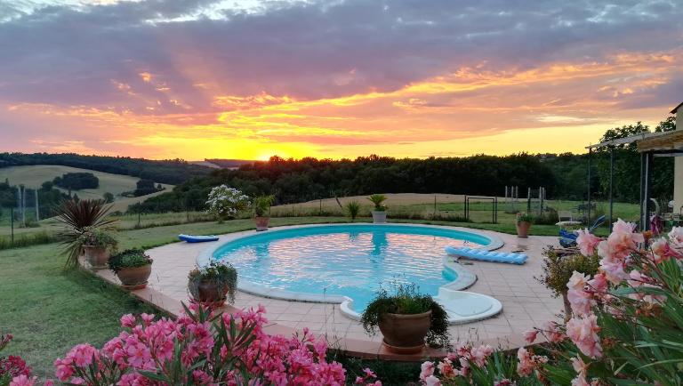 Les Hauts de Grazac, Chambres et Tables d'hôtes - Bed and Breakfast Grazac
