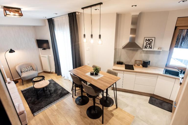 Red Pine apartman - B&B Zlatibor