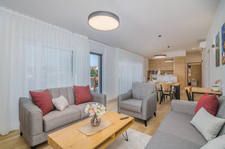 Apartment Marko by KRALJ TRAVEL - Chambres d'hôtes Malinska
