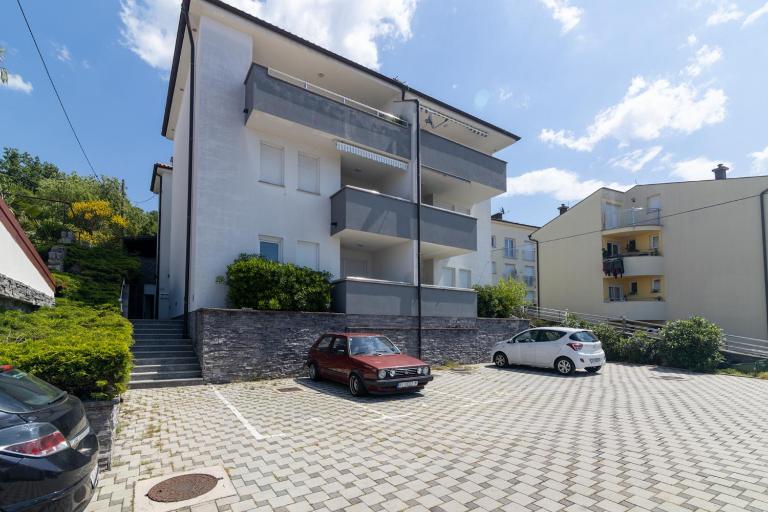 CK SUN 32 Apartment 2 by Aneo Travel - B&B Crikvenica