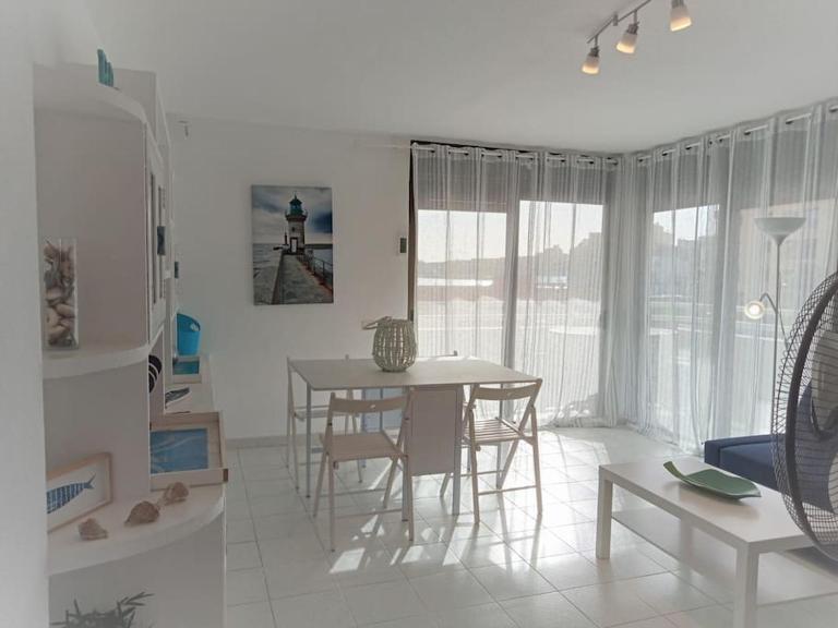 Tantulia Magallanes 32 Apartamento 3hab en tenerife - B&B El Médano