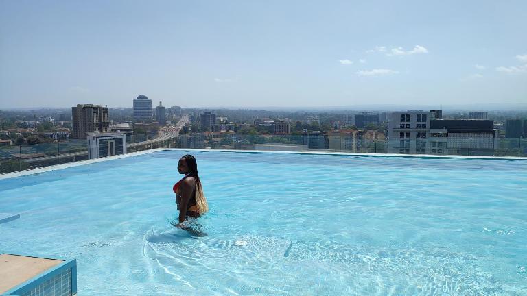 Skynest Residences by Lisa's Paradise - B&B Nairobi