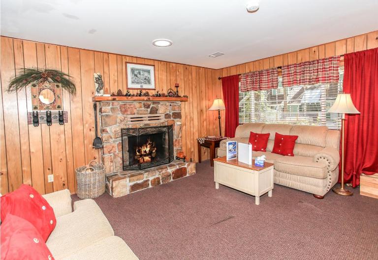3 Little Bears Cabin - Quintessential Big Bear getaway with fun cabin décor! - B&B Big Bear Lake