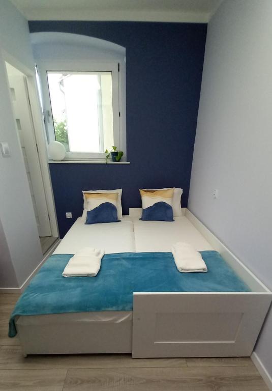 Apartment Błękitny - B&B Opole