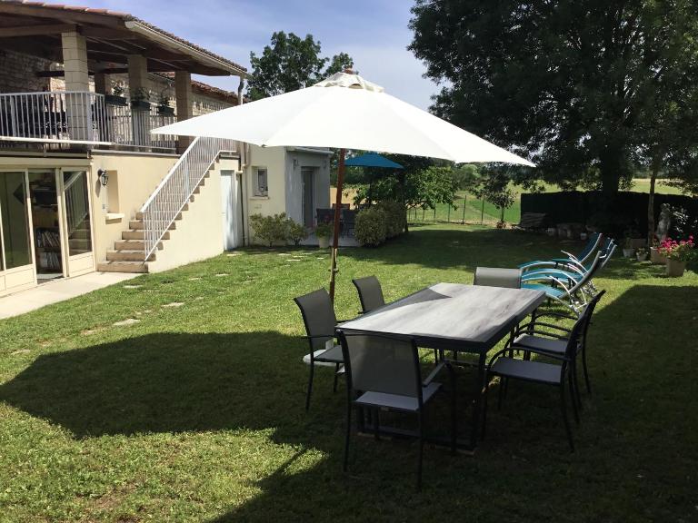 Maison de Jade - B&B Noailles