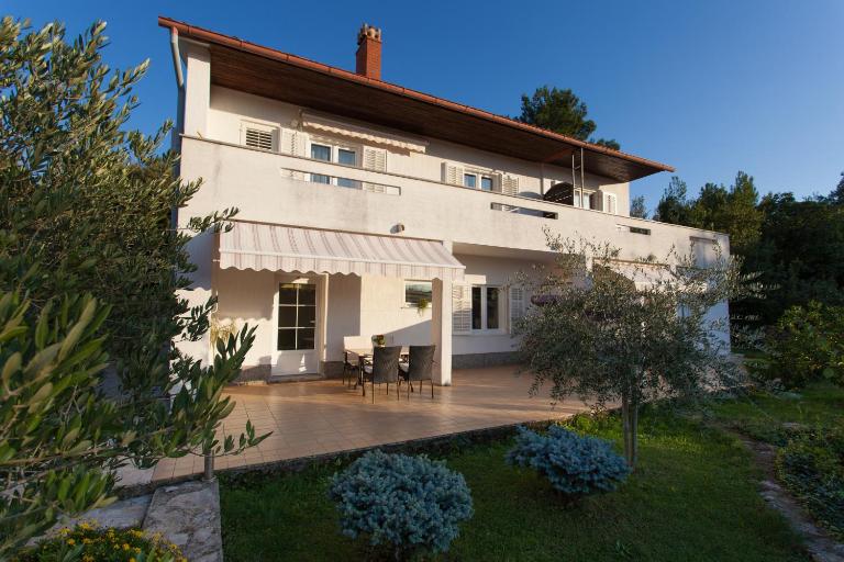 Apartment Jadranka quiet & near the beach! - Ferienwohnung Krk