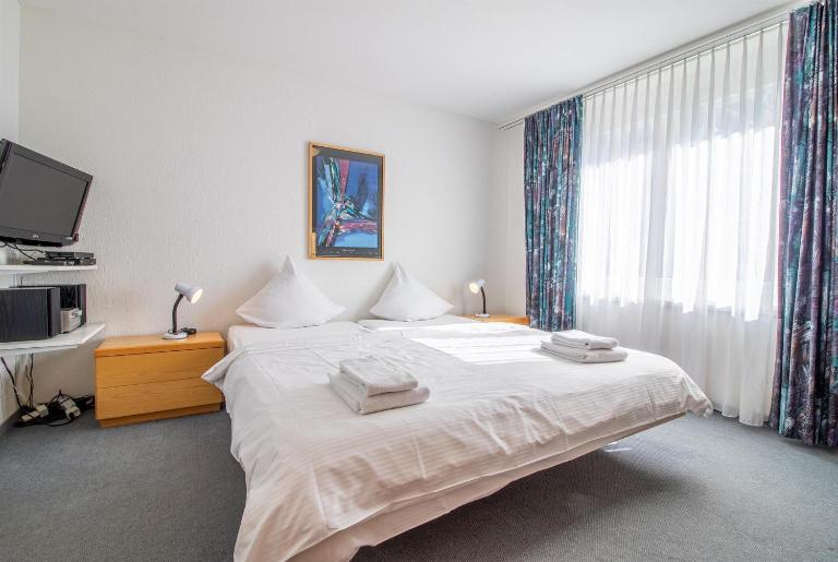 Camana Wohnung EG - B&B Arosa