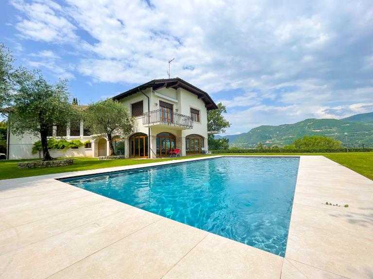 Villa Antonio - B&B San Felice del Benaco