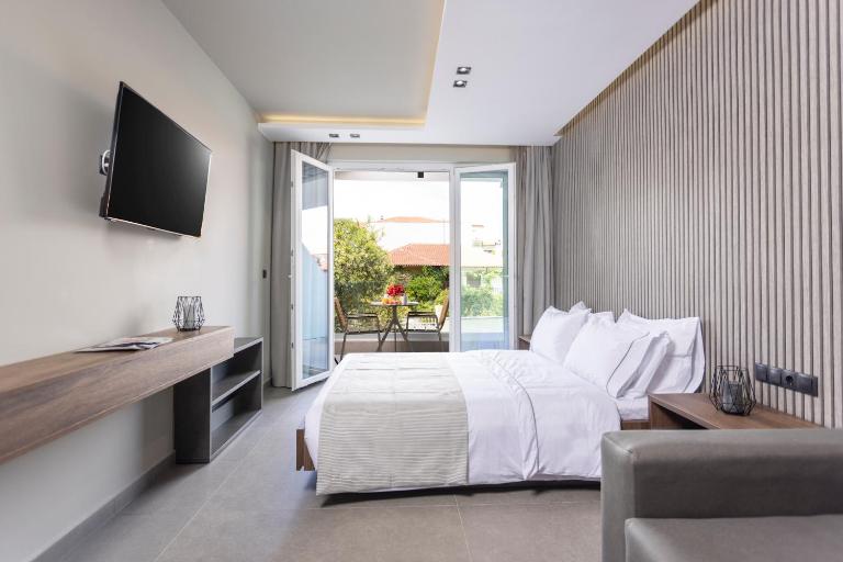 Notos Premium Holiday Apartments - B&B Pefkochori